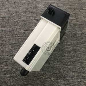 Komatsu Excavator PC200-6 6D102 Engine Air Conditioning Control Panel Display