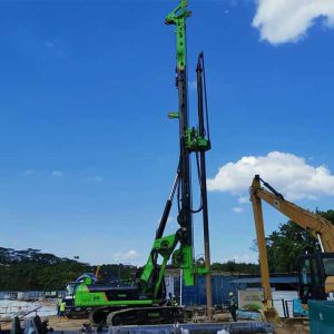 32T 700mm Crawler Kelly Bar Hydraulic Rock Helical Pile Rig