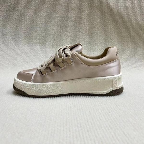 Women luxury thick-soled sport shoes with light weight