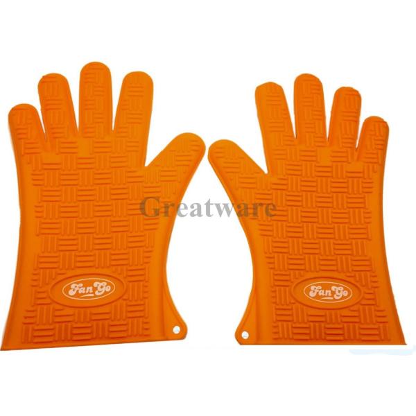 Buy Hot Selling Silicone Kitchen Oven Glove at wholesale prices