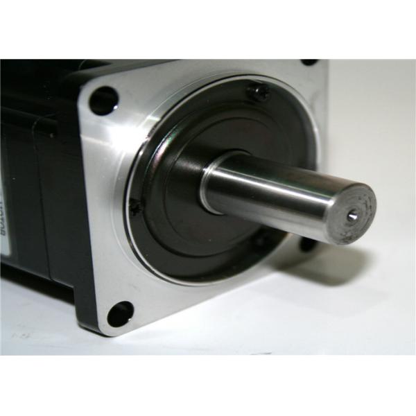 Yaskawa Electric AC Servo Motor 100V 200W 2.7A 3000 RPM SGM-02B312B Industrial