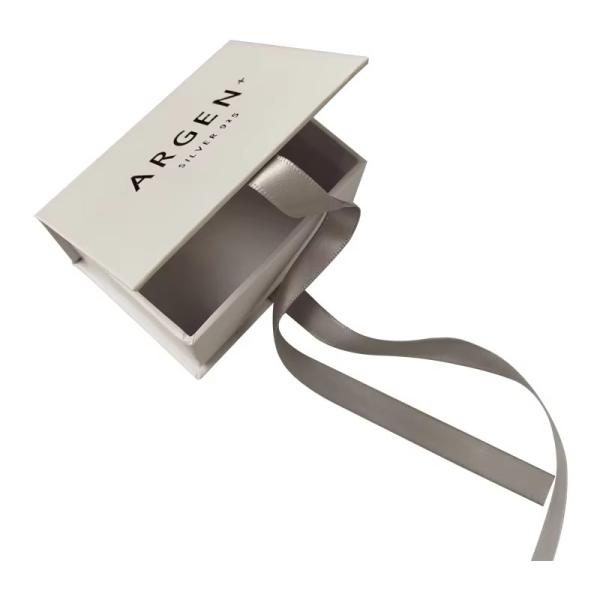 Custom Necklace Jewelry Cardboard Box Luxury Gift Box Packaging With Ribbon Premium Magnetic Gift Box