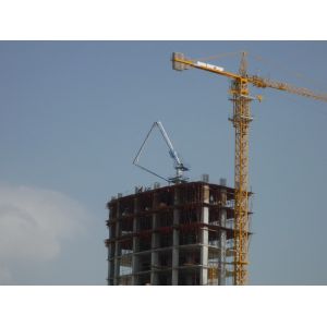 Stationary 5.5kw 17m Spider Boom Concrete Pump For Tower Crane