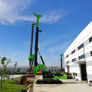 Small Rotary Pile Drilling Rig Machine Max Output Torque 90kN.m Pile Rig