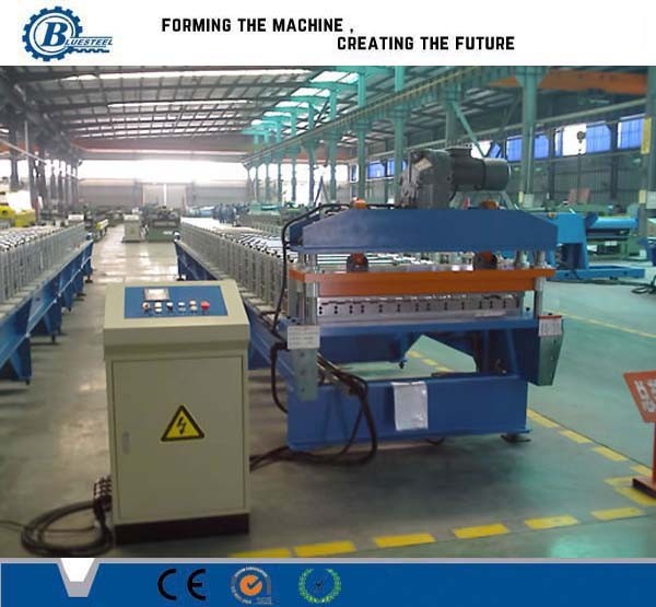 Buy Corrugated Roof Panel Roll Forming Machine , Metal Roofing Sheet Making Machine at wholesale prices