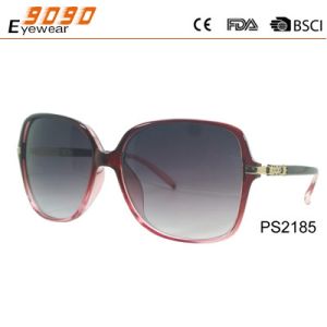 Newest Style 2018 plastic Fashionable Sunglasses ,UV 400 Protection Lens