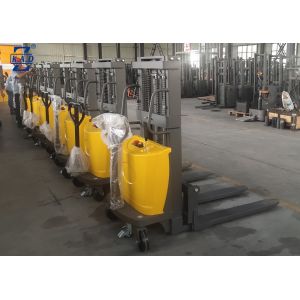 1500Kg 2000Kg 2t Semi Electric Stacker Manual Lift Height 3000mm