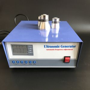Quality 2000W Variable Frequency Digital Ultrasonic Generator 28khz / 40khz CE Approval for sale