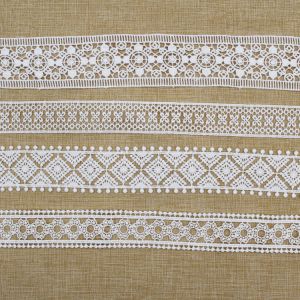 3.5cm Polyester White Embroidered Lace Trim For Garment