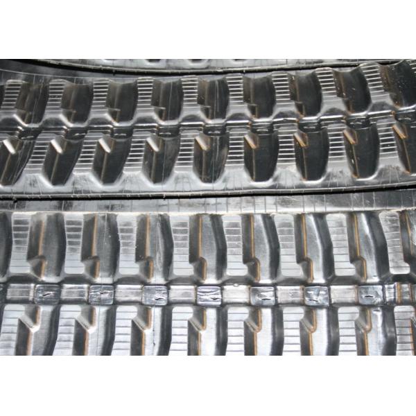 Buy 50 Links 250mm Wide Dumper Rubber Tracks With 72mm Pitch at wholesale prices