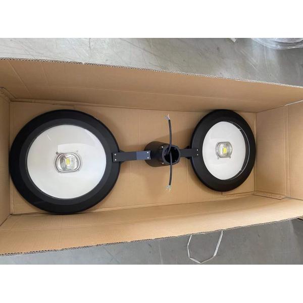 Side Arm Aluminum 30W-80W Garden Lighting Fixtures Landscape Decorative Ip66 Waterproof Used In Courtyard