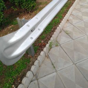 Customized Size Armco Barrier Anti-corrosion Crash Barrier Post for Highway