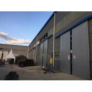 Modern Prefab Steel Warehouse Building Designs With Advanced Insulation And