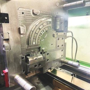 Customizable Plastic Injection Mould With Hot/Cold Runner System