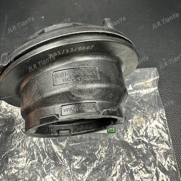 LR121039 LR018785 J9C17751 Land Rover Front Shock Absorber Bearings Automotive Parts