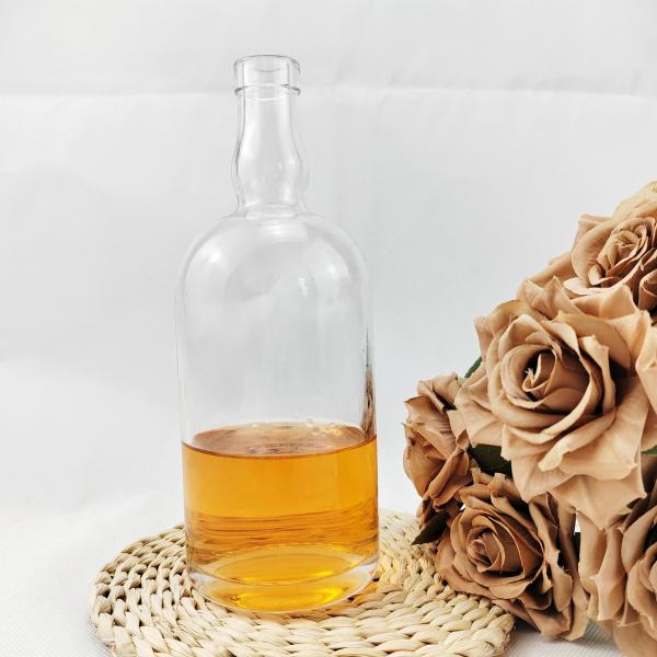 500ml Whiskey Bottle Glass for Vodka Brandy Whiskey Hot Stamping Surface Handling
