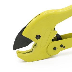 China Ppr Hdpe Pvc Plastic Pipe Cutter 4 Inch HT308D Good Surface Treatment on sale