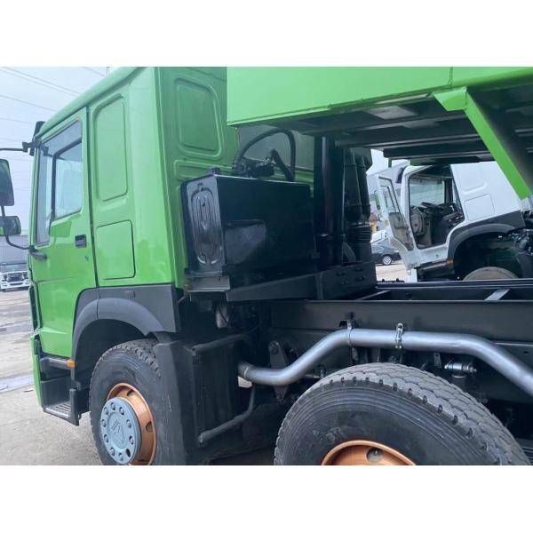 China Sinotruk HOWO 8X4 12 Wheels Used 50-60ton Heavy Duty Tippers Truck for Sale
