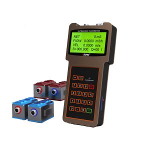 Large LCD Display Handheld Flow Meter Bidirectional With Clamp On Transducer