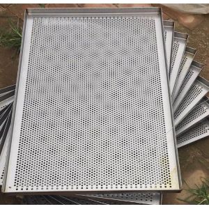 China Wire Mesh Tray For Food Processing on sale