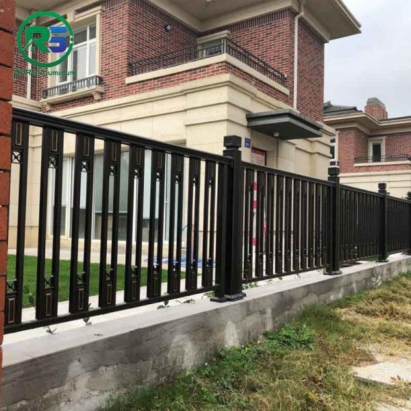 Ornamental Contemporary Aluminum Vertical Slat Fence Durable Art Pattern