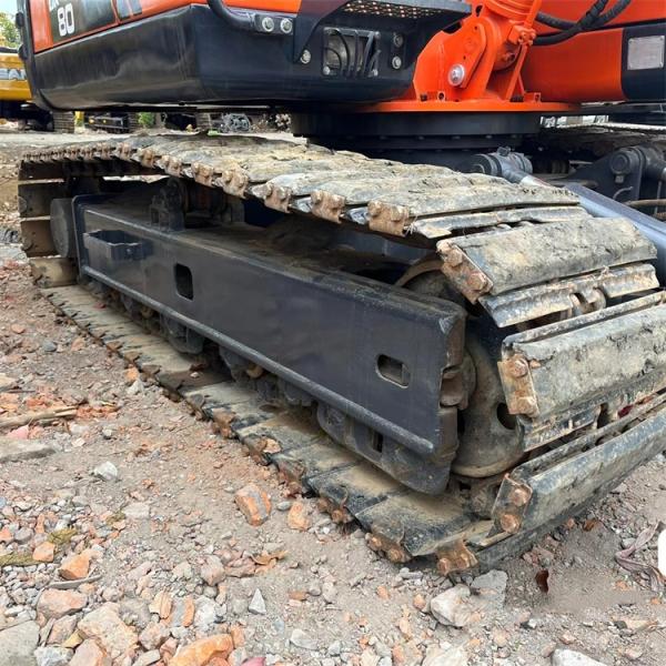 8 KG Machine Weight Used Doosan DX80 Crawler Excavator with 2001-4000 Working Hours