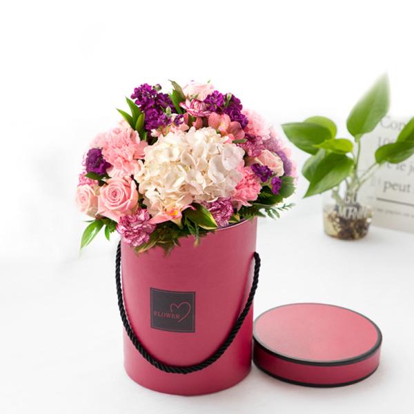 Handled 180mm Height Cardboard Packaging Boxes , Cylinder Gift Boxes With Lids