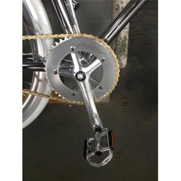 Wellgo Pedal Equipped Vintage Fixie Fixed Gear Bike A Nostalgic Ride for Modern Times