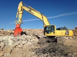 Buy Komatsu PC220 Excavator Concrete Pulverizer Depth 830mm Width 530mm at wholesale prices