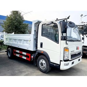 Sinotruk Howo 4X2 Light Duty Commercial Trucks 10 - 15 Tons