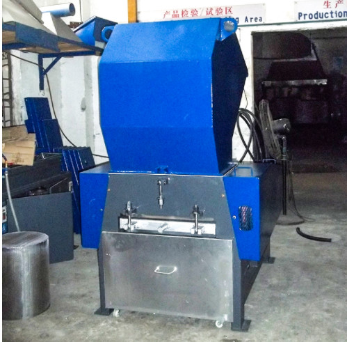 Buy PE PP PVC PET Waste Plastic Crusher Machine prices /Plastic Crushing Machine at wholesale prices