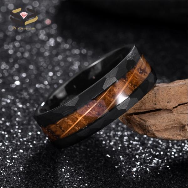 Men'S Black Tungsten Wedding Band Ring 8mm With Hammer Finish And Whiskey Barrel Wood Inlay