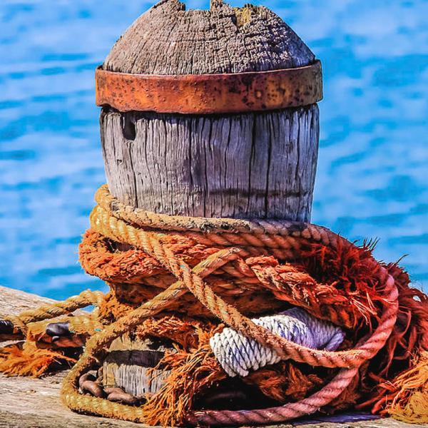 Durable Corrosion Mooring Bollards Resistant Made From Carbon Fire Resistant Properties