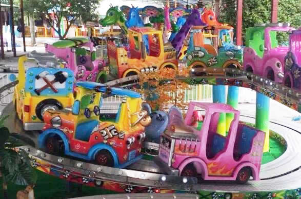 Crazy Amusement Park Rides Mini Shuttle Ride With Car Coaches