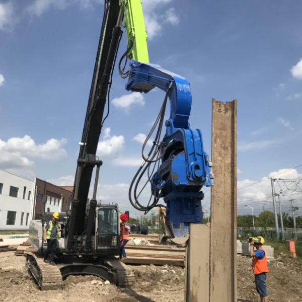 Buy Zoomlion Medium Excavator Vibro Pile Hammer – Environment Friendly & High Efficiency at wholesale prices