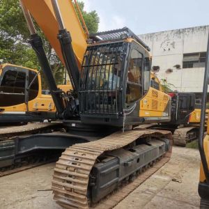 Hyundai 520 Crawler Excavator Original Hydraulic Pump and Valve for Top-