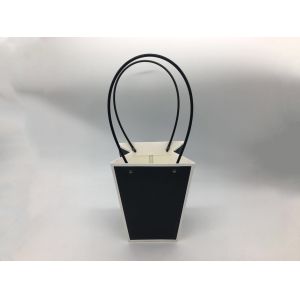 Waterproof Flower Packaging Carry Kraft Paper Bag With Plastic Handle