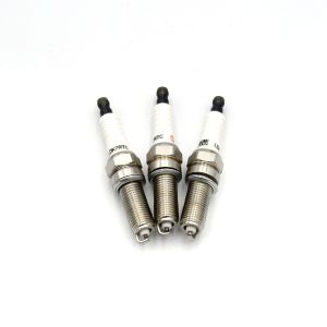 China LDK7RTC Kia Hyundai NGK Spark Plugs 18843-10062 LKR6D10E on sale