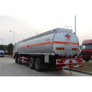 8X4 371HP 28CBM Diesel Fuel Tanker Truck Heavy Duty ZZ1317N4667W