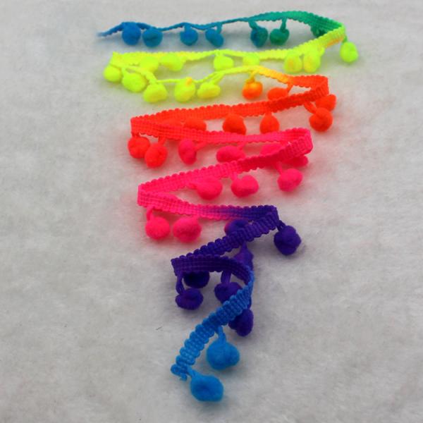 Colorful wholesale beautiful trimmings pom pom fringes
