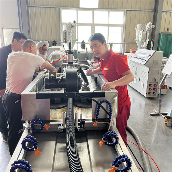 Double Wall Pipe Extrusion Machinery , Plastic Corrugated Pipe Extrusion Line SGS
