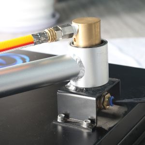 Solar Panel Cleaning Technology Solution Crawler Style Remote Control Cleaning