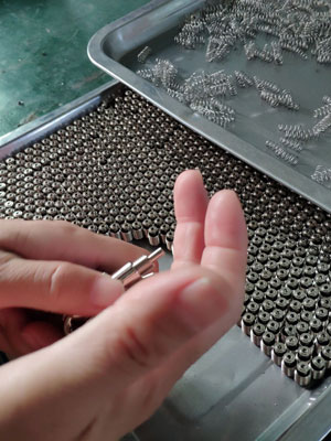 Factory Price T-bar Clip for Celling Track Lighting Suspension System