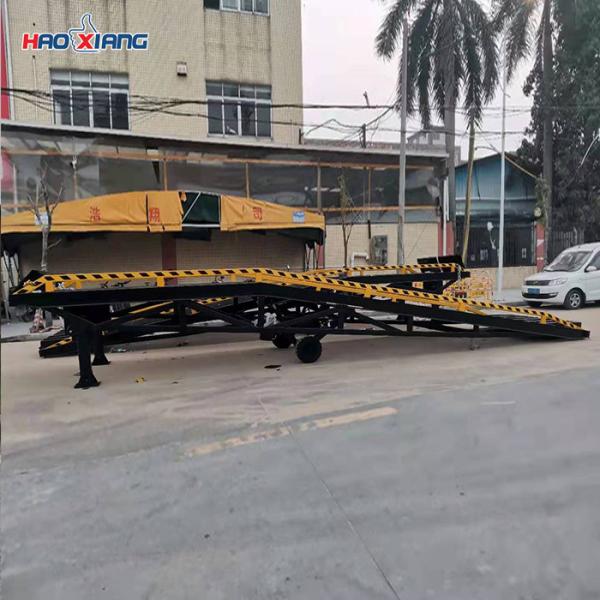 Buy 10T Hydraulic Dock Ramp Lifting Loading And Unloading Platform at wholesale prices