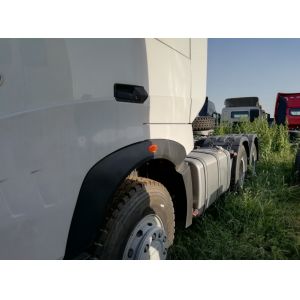 HOWO Used Semi Tractors LHD Drive Model