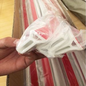 Silicone Water Retaining Strip for Flexible Bathroom Barier in Luxurious Shower