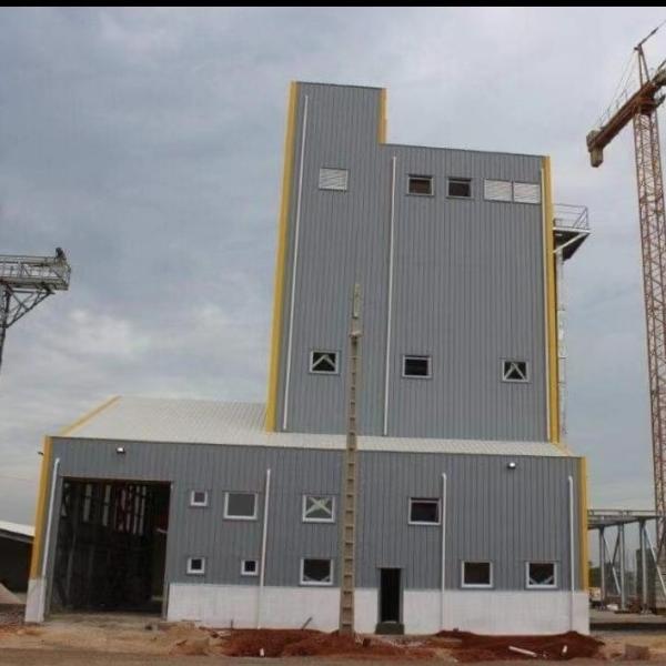 Buy Q355B Steel Prefabricated Houses Customized Prefabricated Steel Warehouse at wholesale prices