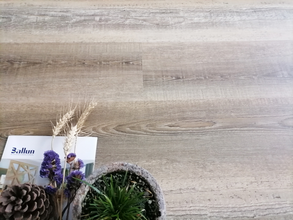 SPC Flooring for Apartment in Zhejiang Waterproof CE Certificate 3.5 8mm Thicknes