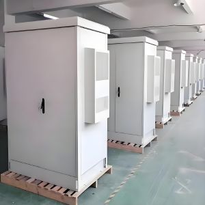 Integrated Outdoor Power Cabinet Dustproof External Telecoms Cabinet
