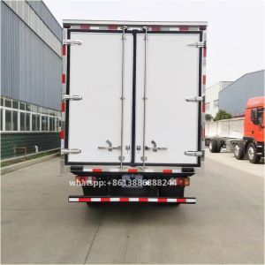 Factory Hot Selling Isuz U ELF Refrigerated Van Box Truck Cold Storage Car
